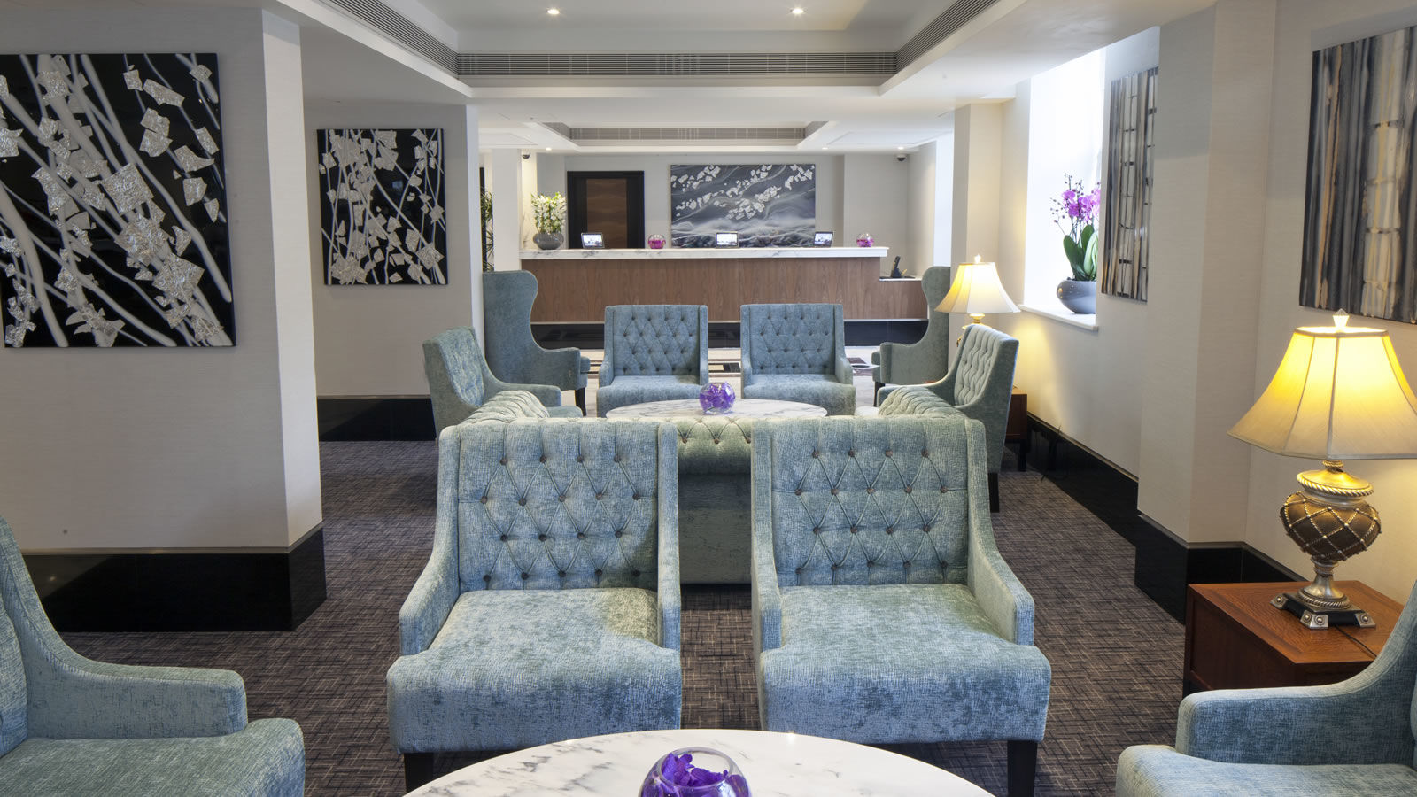 Wellington Hotel By Blue Orchid Лондон Экстерьер фото